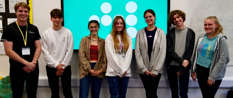Work experience for hundreds - during a pandemic Work experience for hundreds - during a pandemic