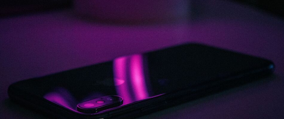 Building confidence in tackling extremism and online threats