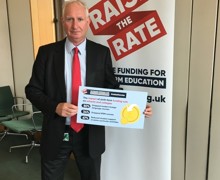 Daniel Zeichner  MP shows support for Raise the Rate